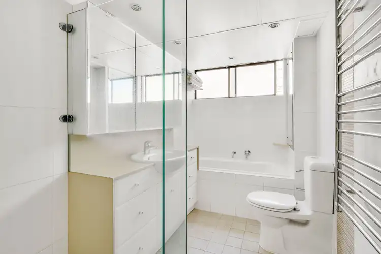 Sixth view of Homely apartment listing, 3/2 Rodborough Avenue, Crows Nest NSW 2065