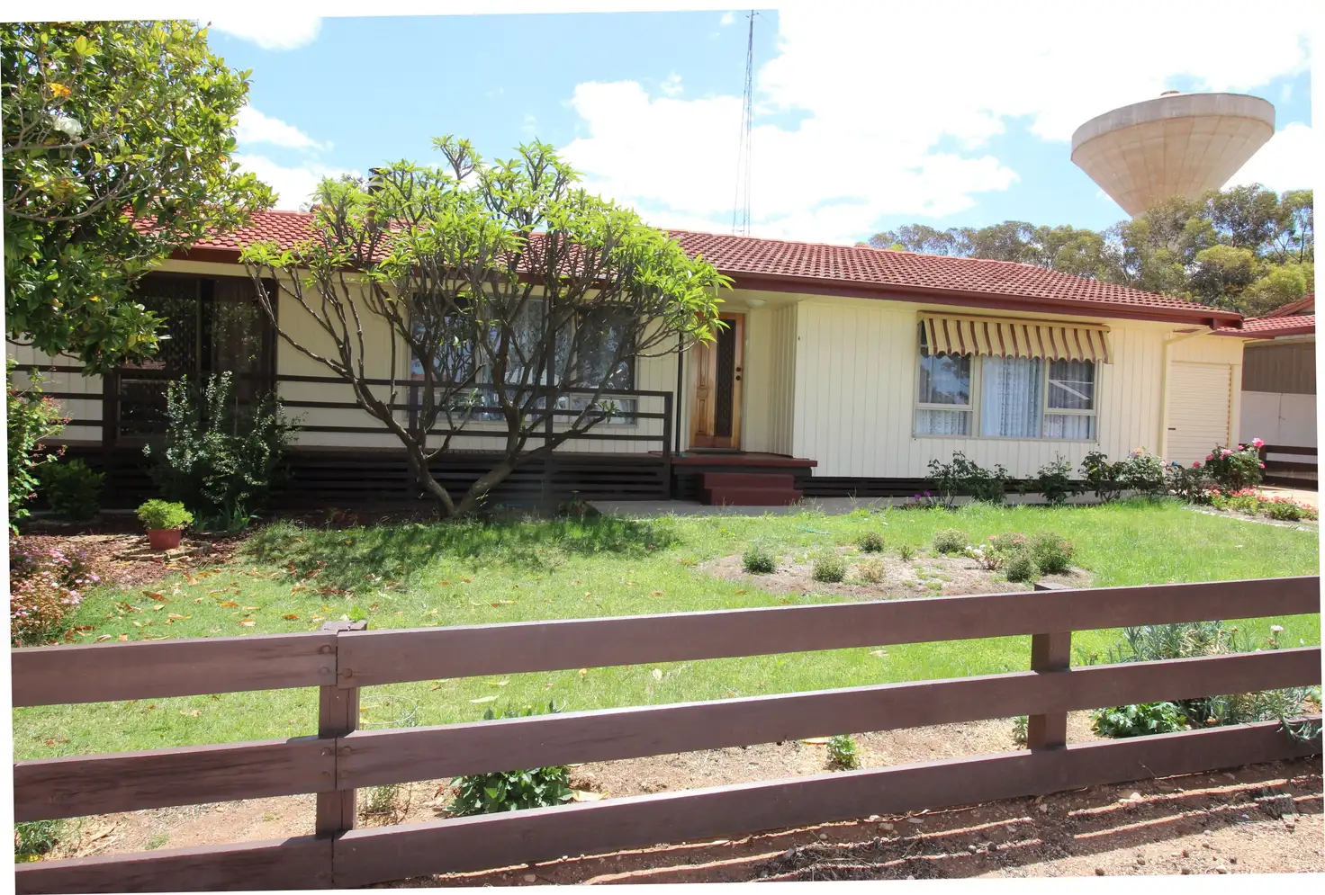 Main view of Homely house listing, 4 Don Elliott Drive, Waikerie SA 5330
