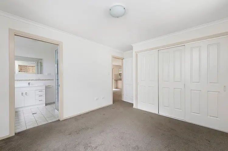 Fifth view of Homely villa listing, 2/19 Eugowra Close, Port Macquarie NSW 2444