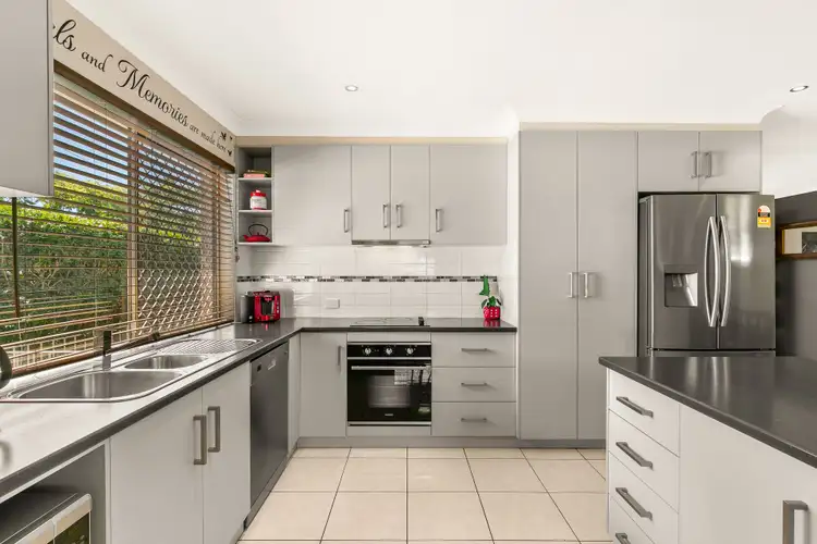 56 Noll Street, Kearneys Spring QLD 4350