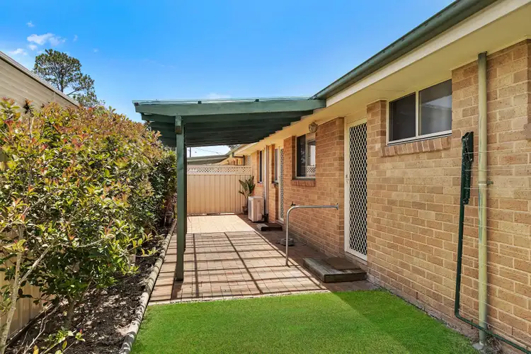 Sixth view of Homely villa listing, 2/39 Hume Boulevard, Killarney Vale NSW 2261