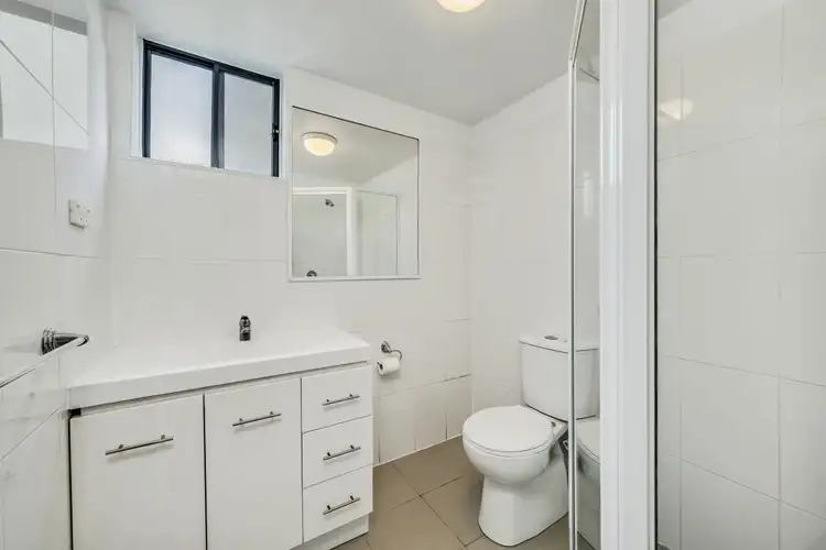 Fifth view of Homely unit listing, 4C/21 Beissel Street, Belconnen ACT 2617