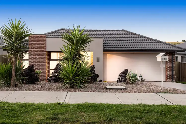 Second view of Homely house listing, 8 Avondale Street, Officer VIC 3809