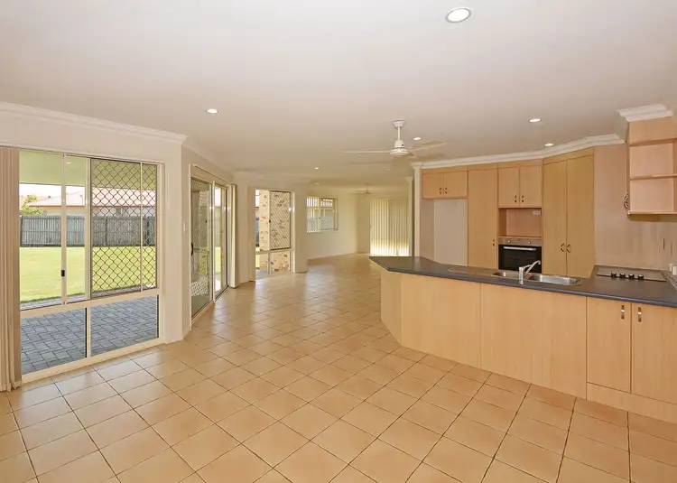 Second view of Homely house listing, 17 Surrey Court, Kawungan QLD 4655