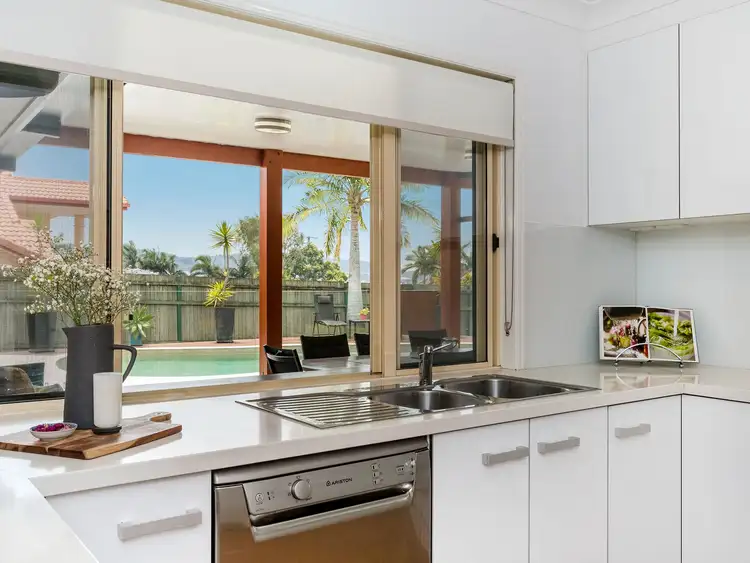 Fourth view of Homely house listing, 16 Regency Place, Carindale QLD 4152
