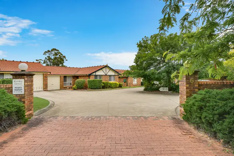 Second view of Homely house listing, 2/6 Michael Place, Ingleburn NSW 2565