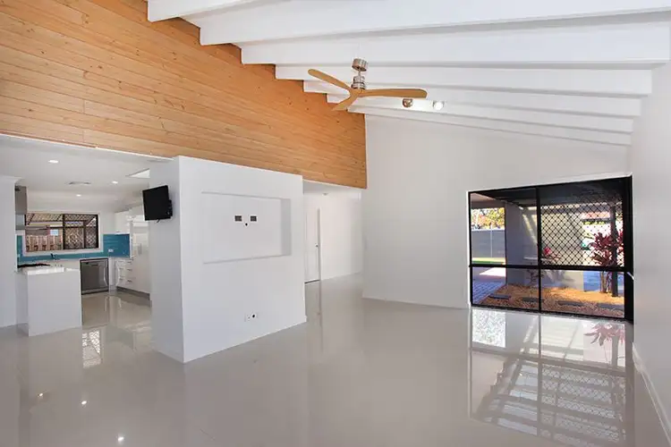 Second view of Homely house listing, 7 Wyanda Drive, Warana QLD 4575