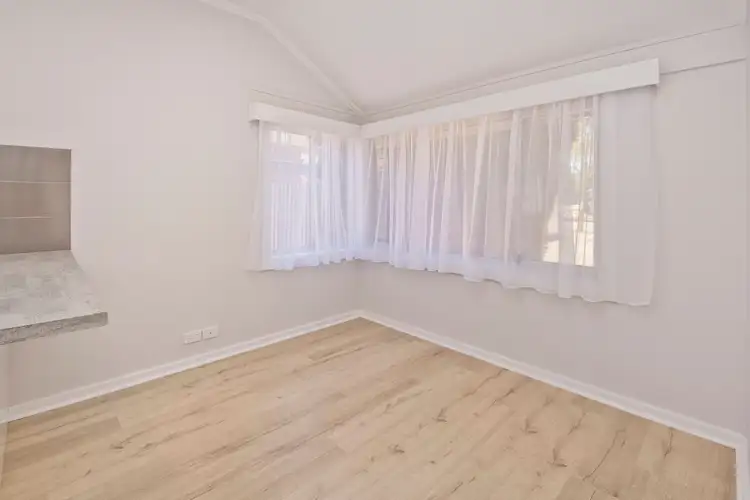 Fifth view of Homely house listing, 5 Kenner Street, Elizabeth Downs SA 5113