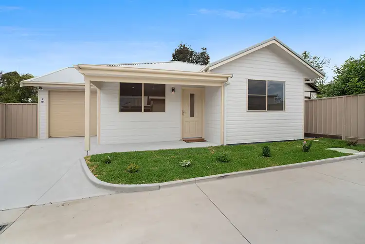 2/134 George Street, East Maitland NSW 2323