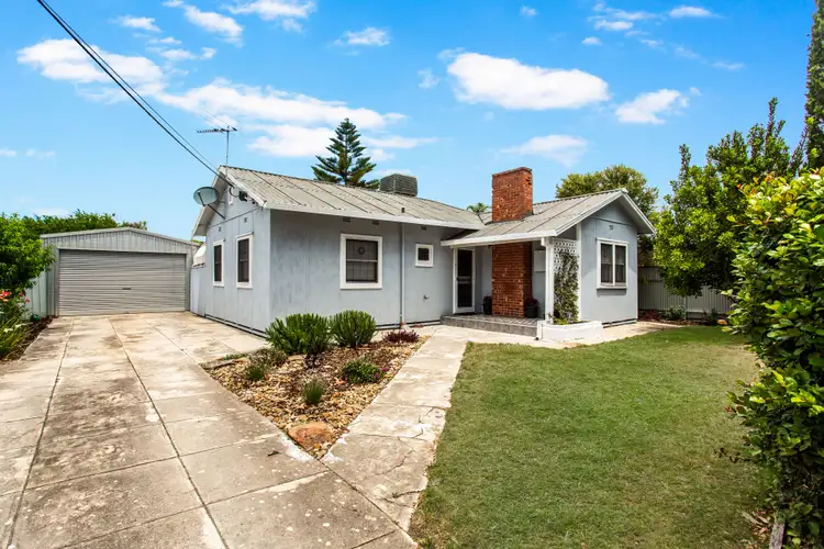 12 Solvay Road, Taperoo SA 5017