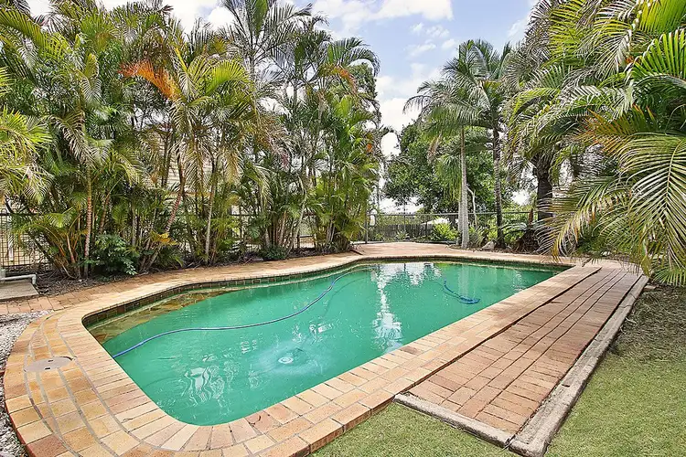 14 Morris Street, Silkstone QLD 4304
