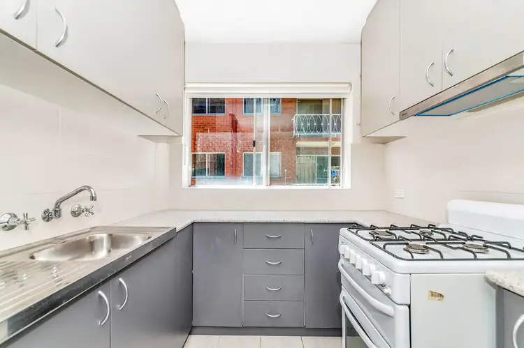 Sixth view of Homely unit listing, 3/56-58 Trinculo Place, Queanbeyan NSW 2620