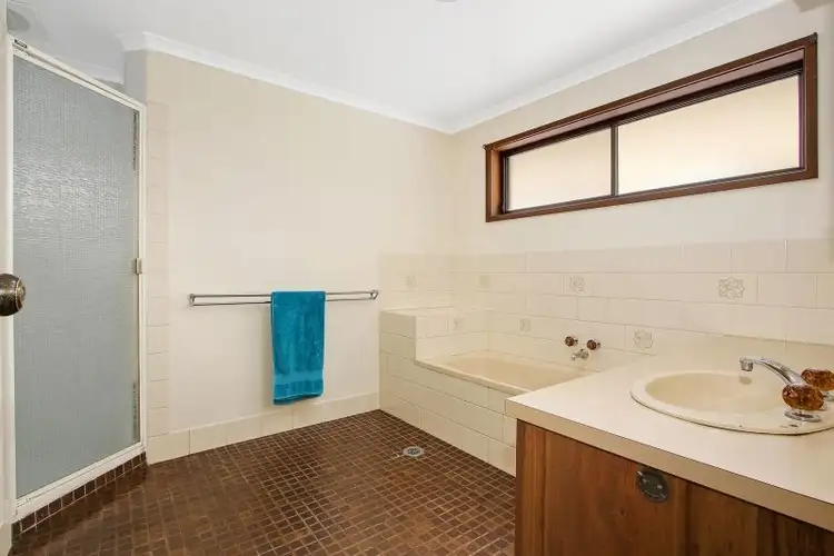 Seventh view of Homely house listing, 562 Roach Street, Lavington NSW 2641