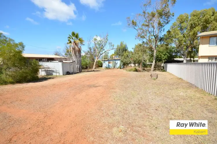 5 Nairn Place, Kalbarri WA 6536