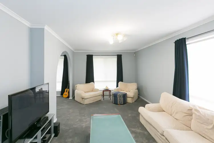 Fourth view of Homely house listing, 2 Carpenter Close, Calwell ACT 2905