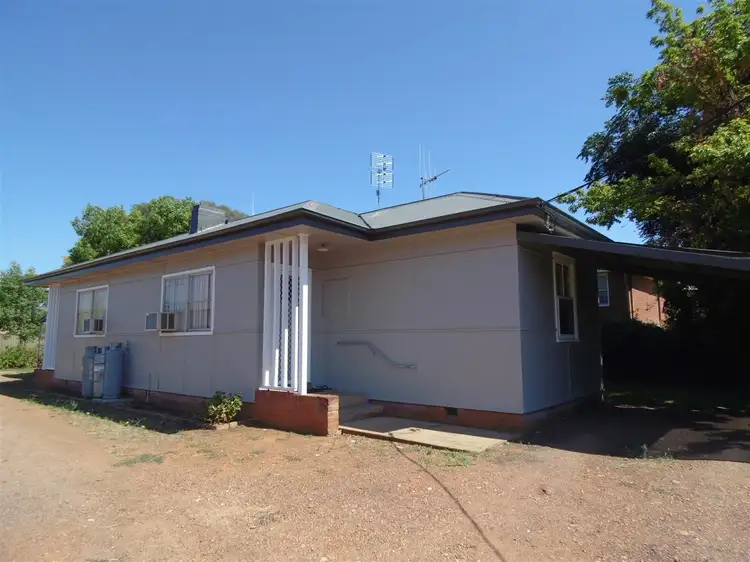 Main view of Homely block of units listing, 1-4/48A Bogan Street, Parkes NSW 2870