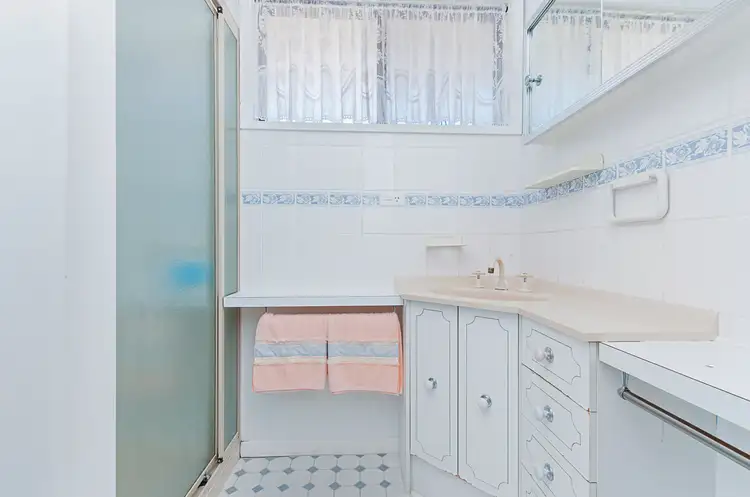 Sixth view of Homely unit listing, 1 Laverock Grove, Warrnambool VIC 3280
