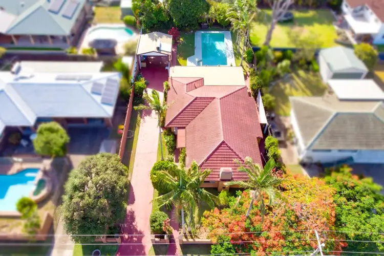 12 Denice Street, Birkdale QLD 4159