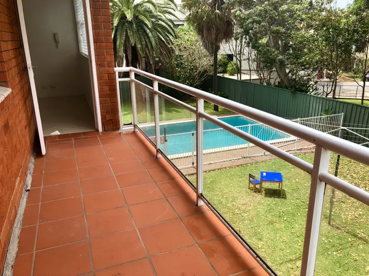 12 Elizabeth Place