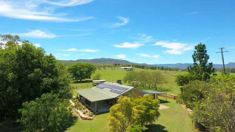 869 Christmas Creek Road, Christmas Creek QLD 4285