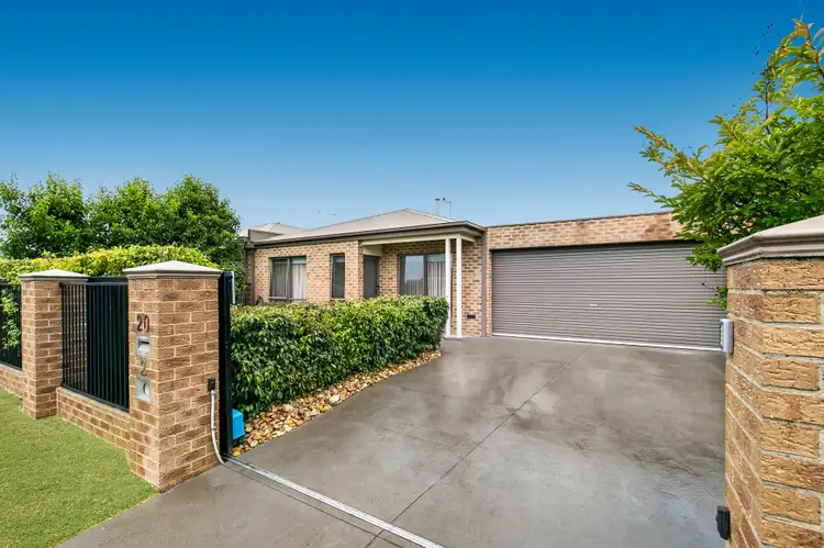 2/20 Ruth Road, Mornington VIC 3931
