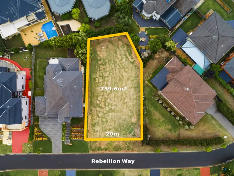 6 Rebellion Place, Macquarie Links NSW 2565