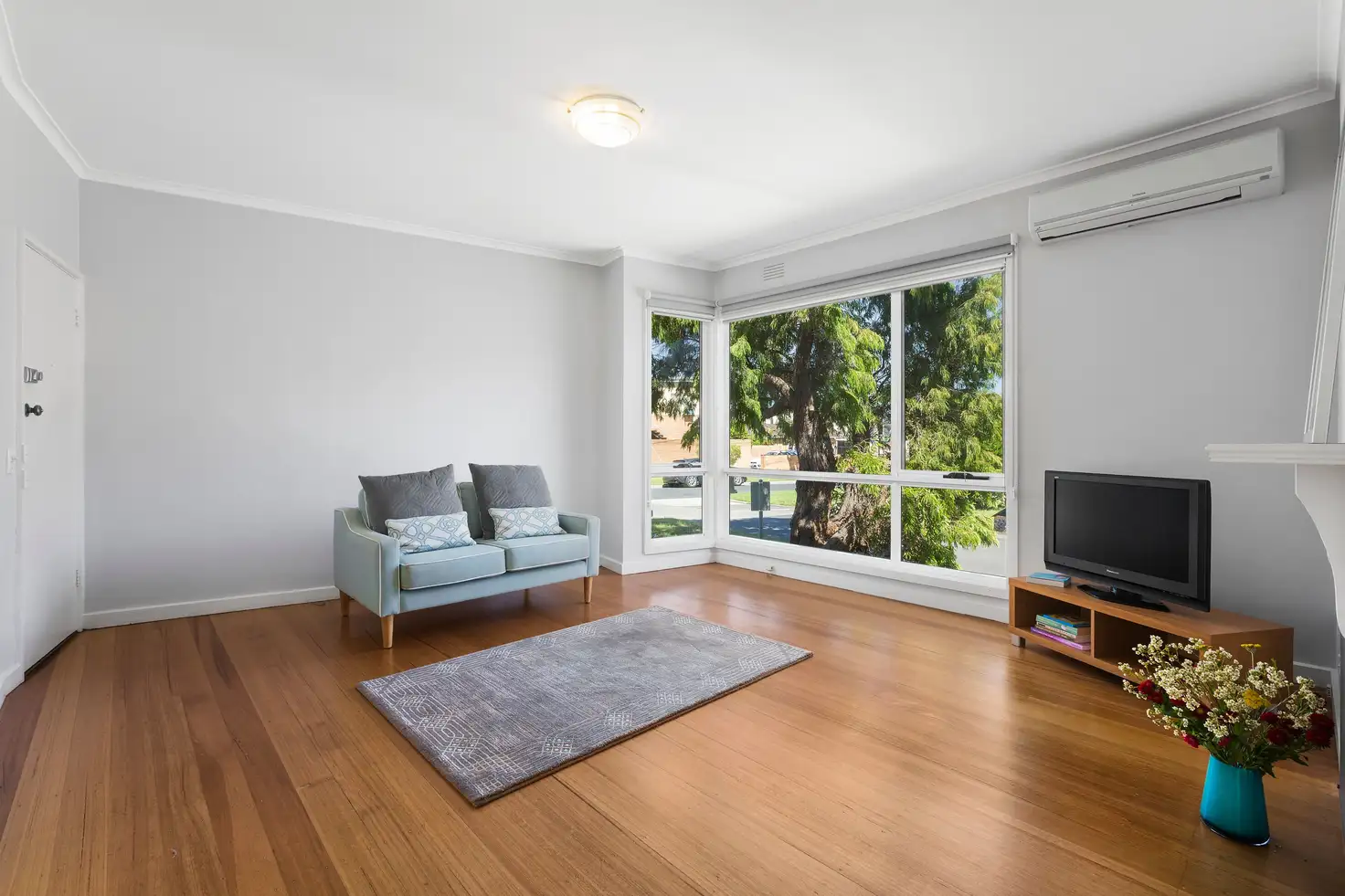 Main view of Homely unit listing, 9/5 James Street, Mordialloc VIC 3195
