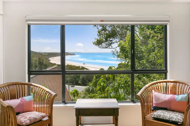 6 Billa Street, Point Lookout QLD 4183