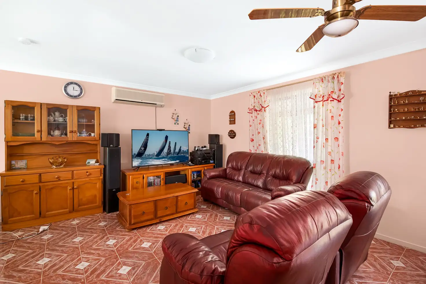 Main view of Homely house listing, 10 Raintree Street, Kippa-ring QLD 4021