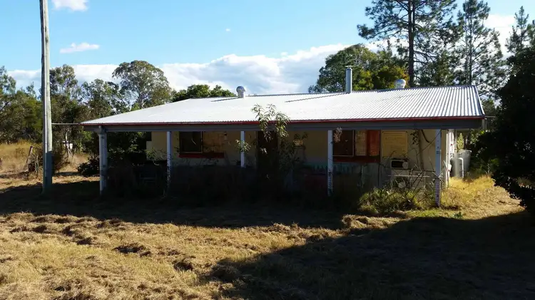 2 Dunlop Road, Esk QLD 4312