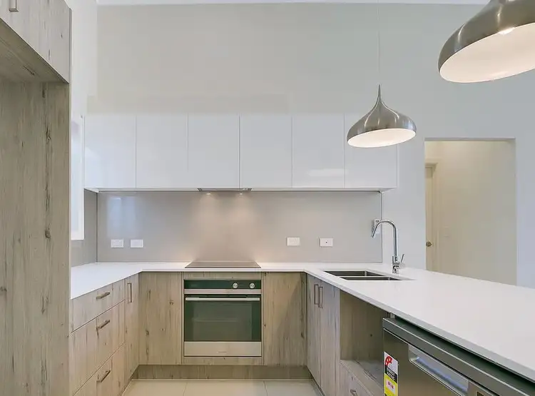 Second view of Homely unit listing, 2/12 Probyn Street, Corinda QLD 4075