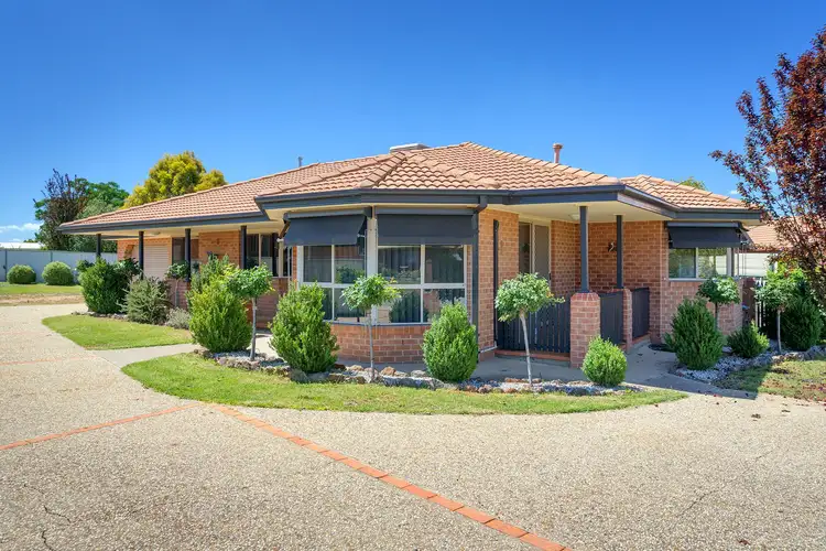 Main view of Homely townhouse listing, 2/32 Amalfi Drive, Lavington NSW 2641