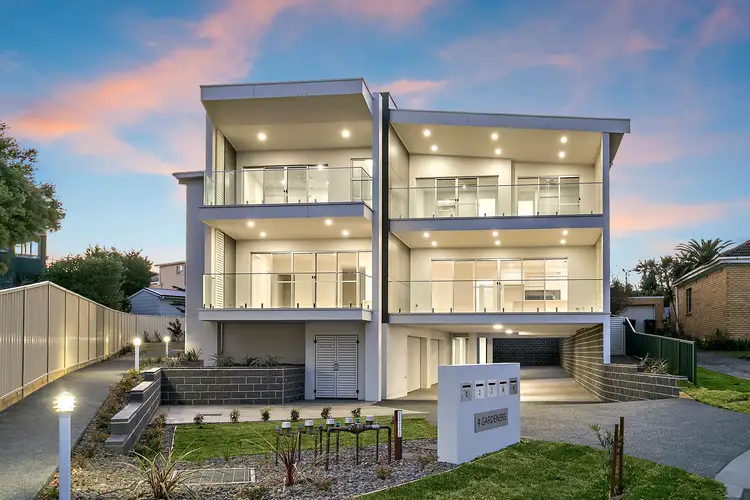 Third view of Homely townhouse listing, 4/4 Gardeners Crescent, Shellharbour NSW 2529