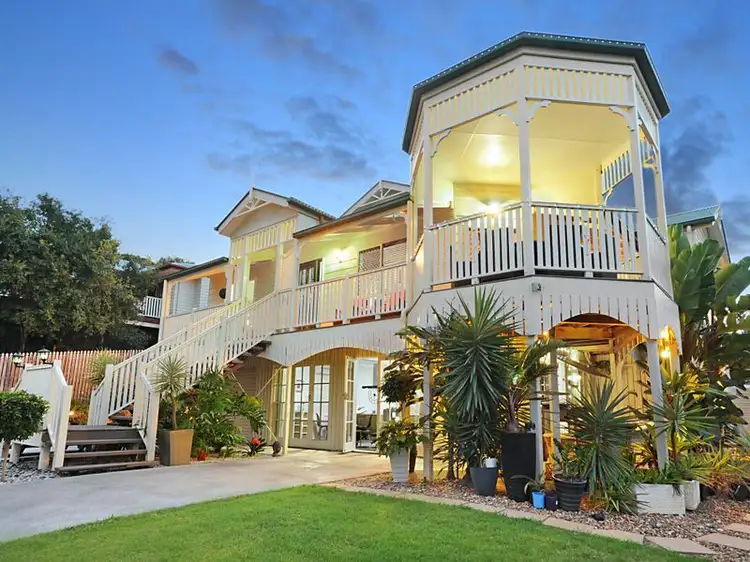 Fourth view of Homely house listing, 4 Memoire Court, Eatons Hill QLD 4037
