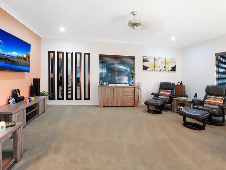 Fifth view of Homely house listing, 4 Memoire Court, Eatons Hill QLD 4037