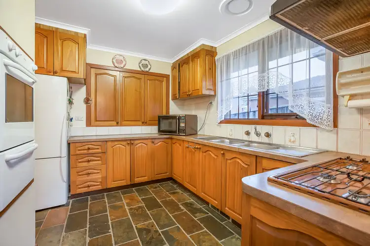 Fifth view of Homely house listing, 86 John Fawkner Drive, Endeavour Hills VIC 3802