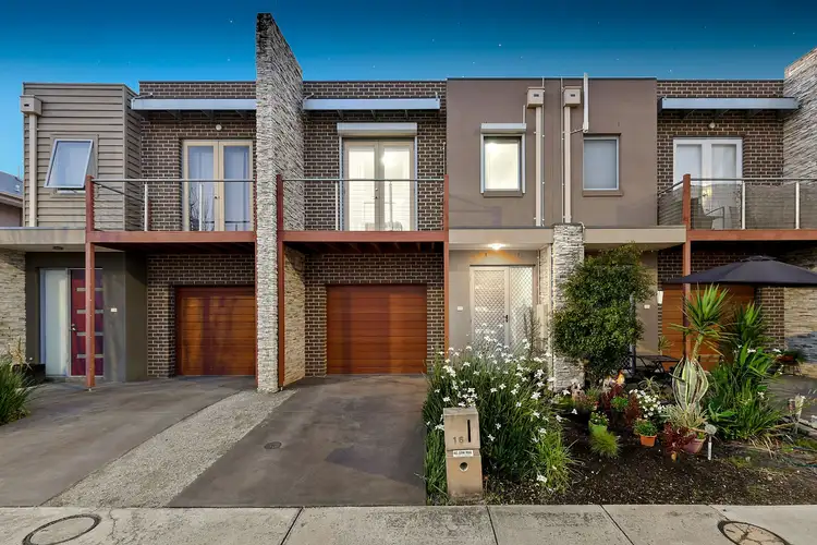 16 Allan Street, Dandenong VIC 3175