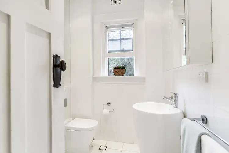 Fifth view of Homely apartment listing, 8/16 Royston Street, Darlinghurst NSW 2010