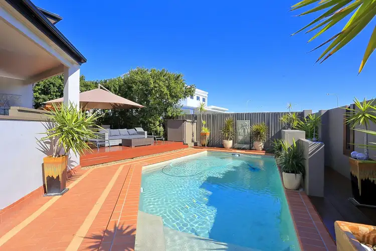 Second view of Homely house listing, 6 Fiona Place, Bargara QLD 4670