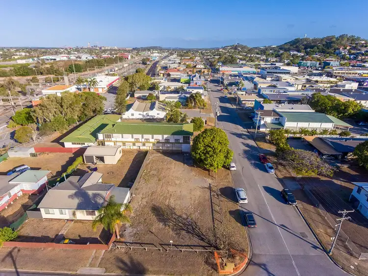 20 Off Street, Gladstone Central QLD 4680