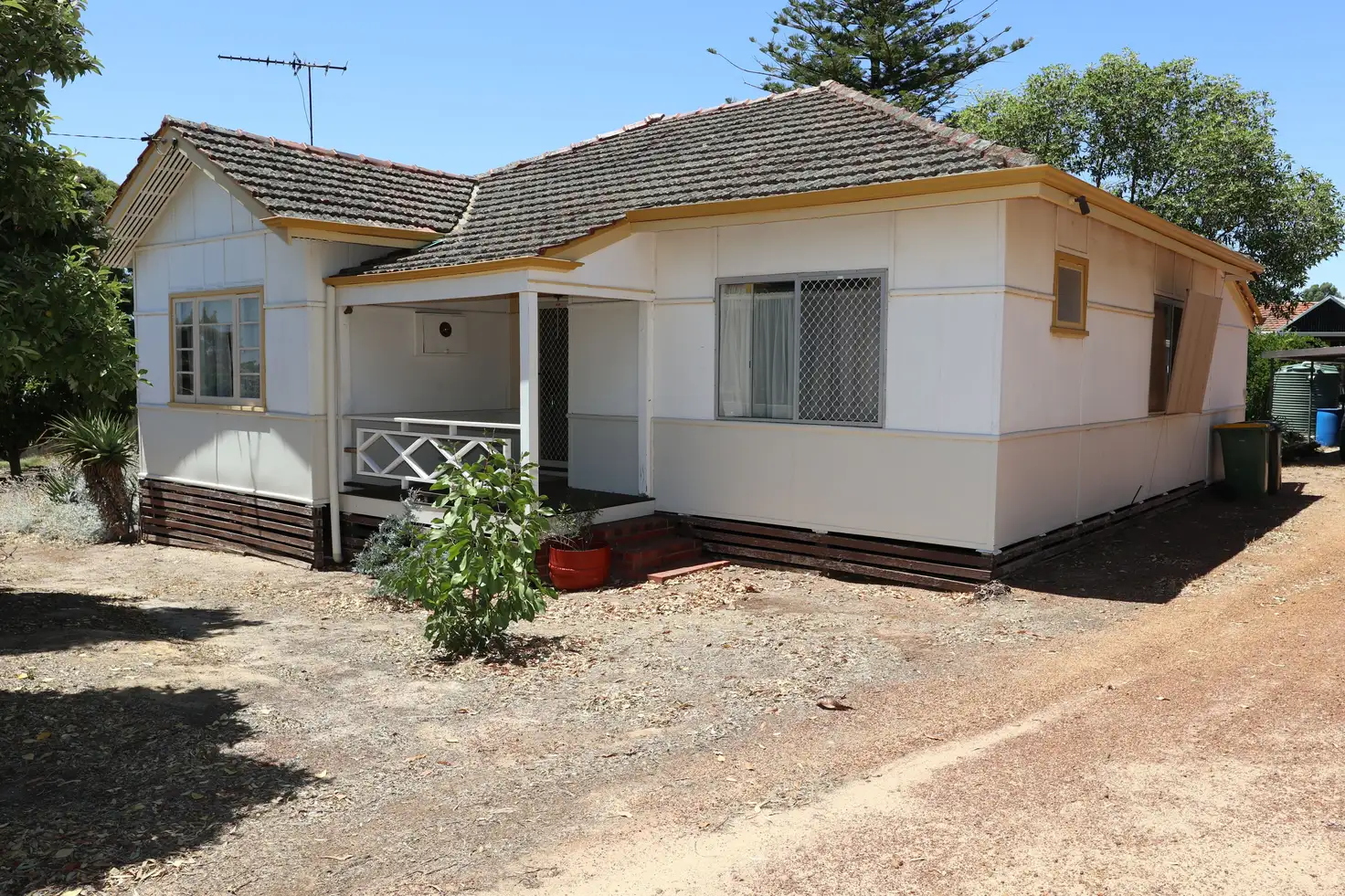 Main view of Homely house listing, 27 Lock Street, Narrogin WA 6312