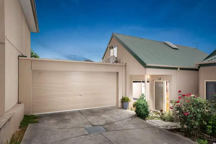 2/40 Tulip Crescent, Boronia VIC 3155