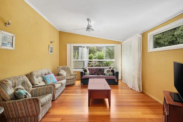 Fifth view of Homely house listing, 2 Diane Crescent, Wimbledon Heights VIC 3922