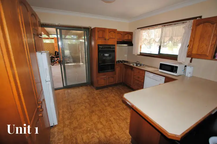 Fifth view of Homely block of units listing, 1 & 2, 87 Binya St and 3 and 4, 7 Beale Street, Griffith NSW 2680