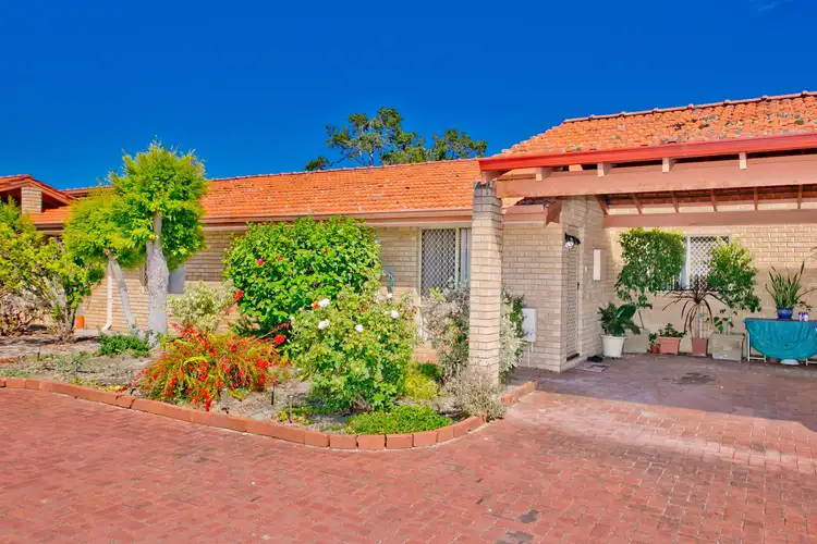 3/8 Valentine Avenue, Dianella WA 6059