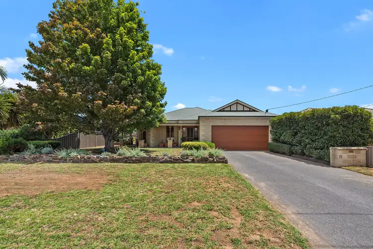 19 Rosemary Court, Yarrawonga VIC 3730