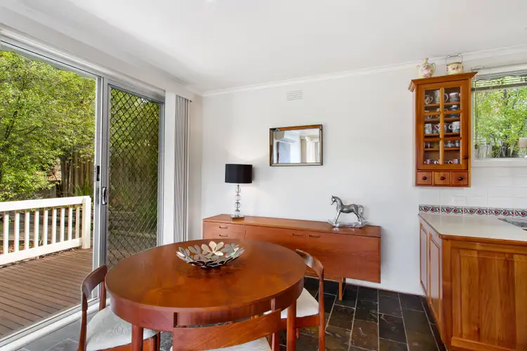 Sixth view of Homely house listing, 10 Lorraine Drive, Briar Hill VIC 3088
