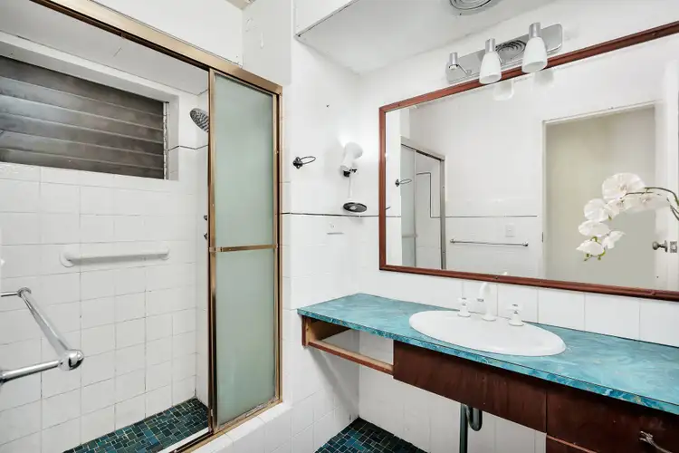 Fifth view of Homely unit listing, 1/28 'Admiralty Lodge', Marine Parade, Southport QLD 4215