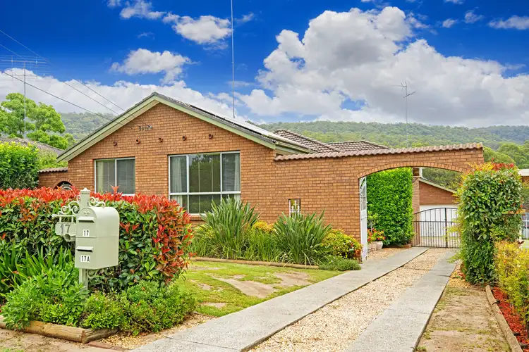 17 and 17a Iralba Avenue, Emu Plains NSW 2750