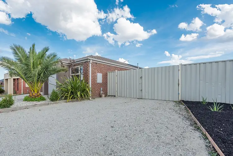 Second view of Homely house listing, 32 Ballybunion Avenue, Craigieburn VIC 3064